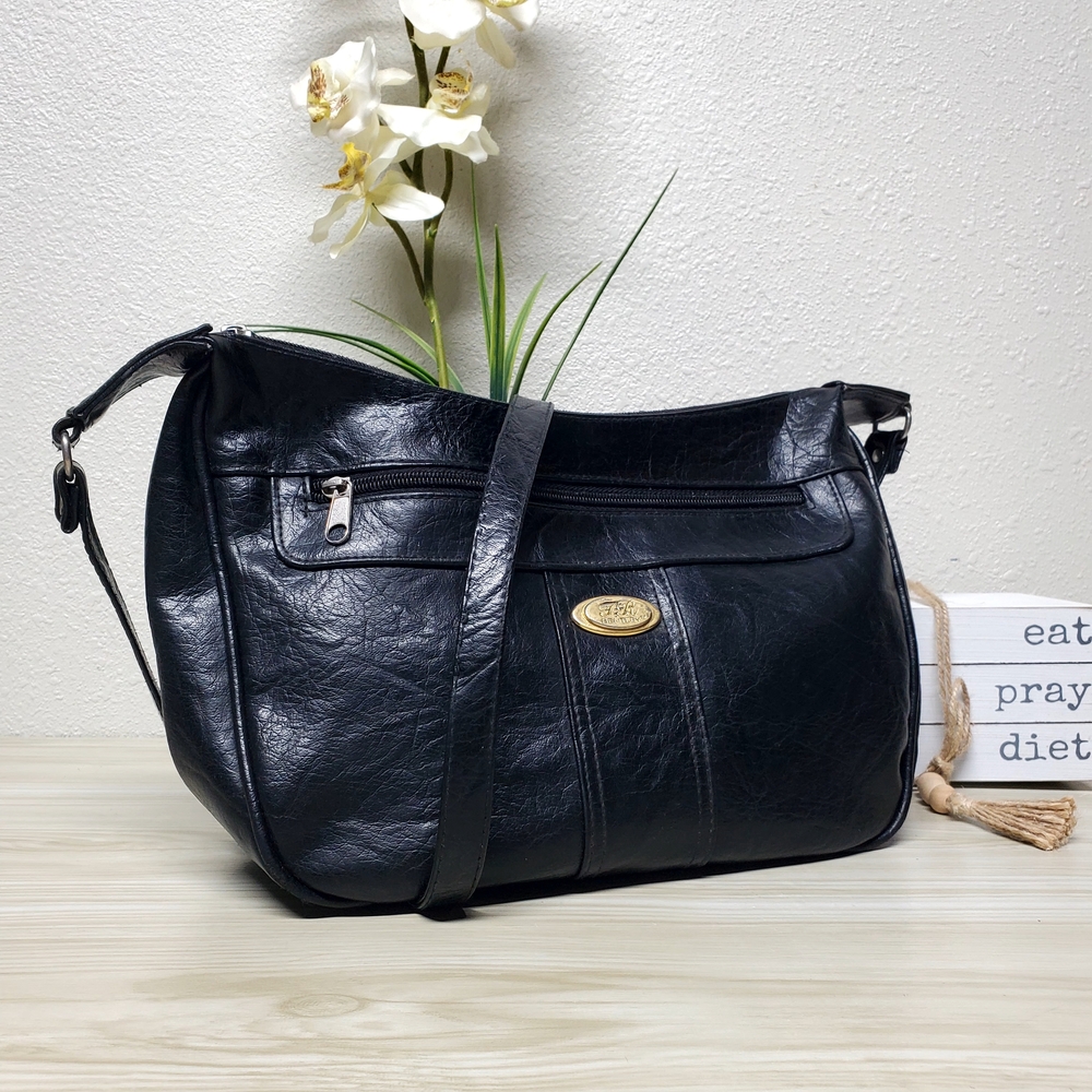 TR Bentley Classic Vintage Black Leather Shoulder Bag